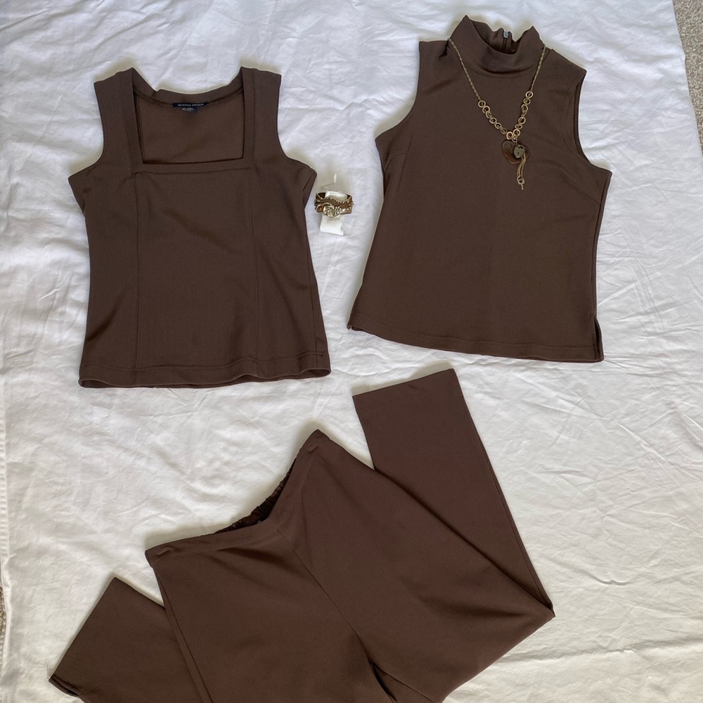 Boston Proper Brown Travel Shell Extra Small